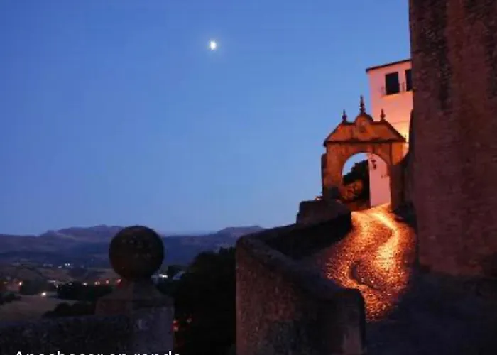 128 Espinel 2 Apartment